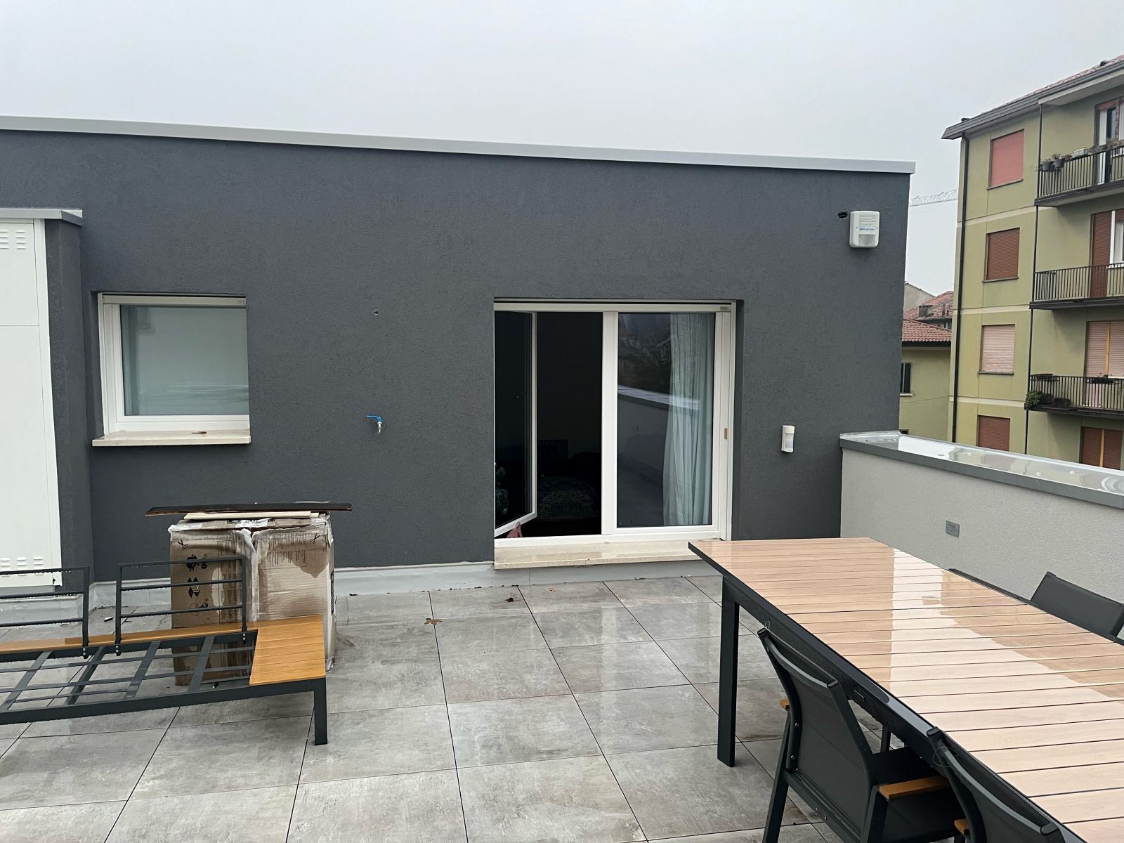 Realizzazione Pergola Bioclimatica Rovigo - Tecnologie Protettive