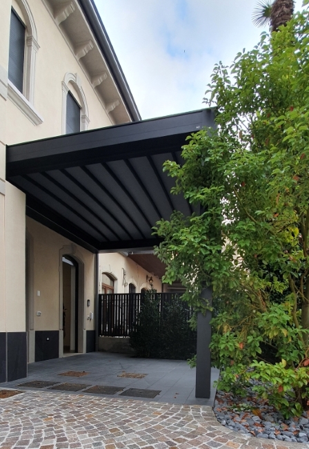 Realizzazione pergola isola 3 a Verona (VR) - Tecnologie Protettive