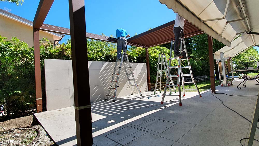 Realizzazione pergola Kedry Plus ad Albarella (RO) - Tecnologie Protettive