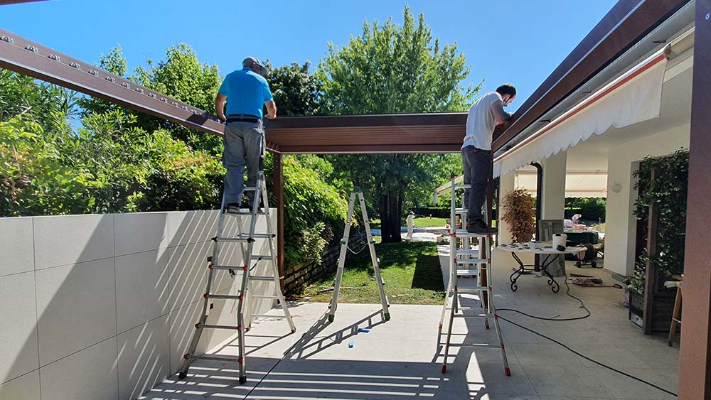 Realizzazione pergola Kedry Plus ad Albarella (RO) - Tecnologie Protettive