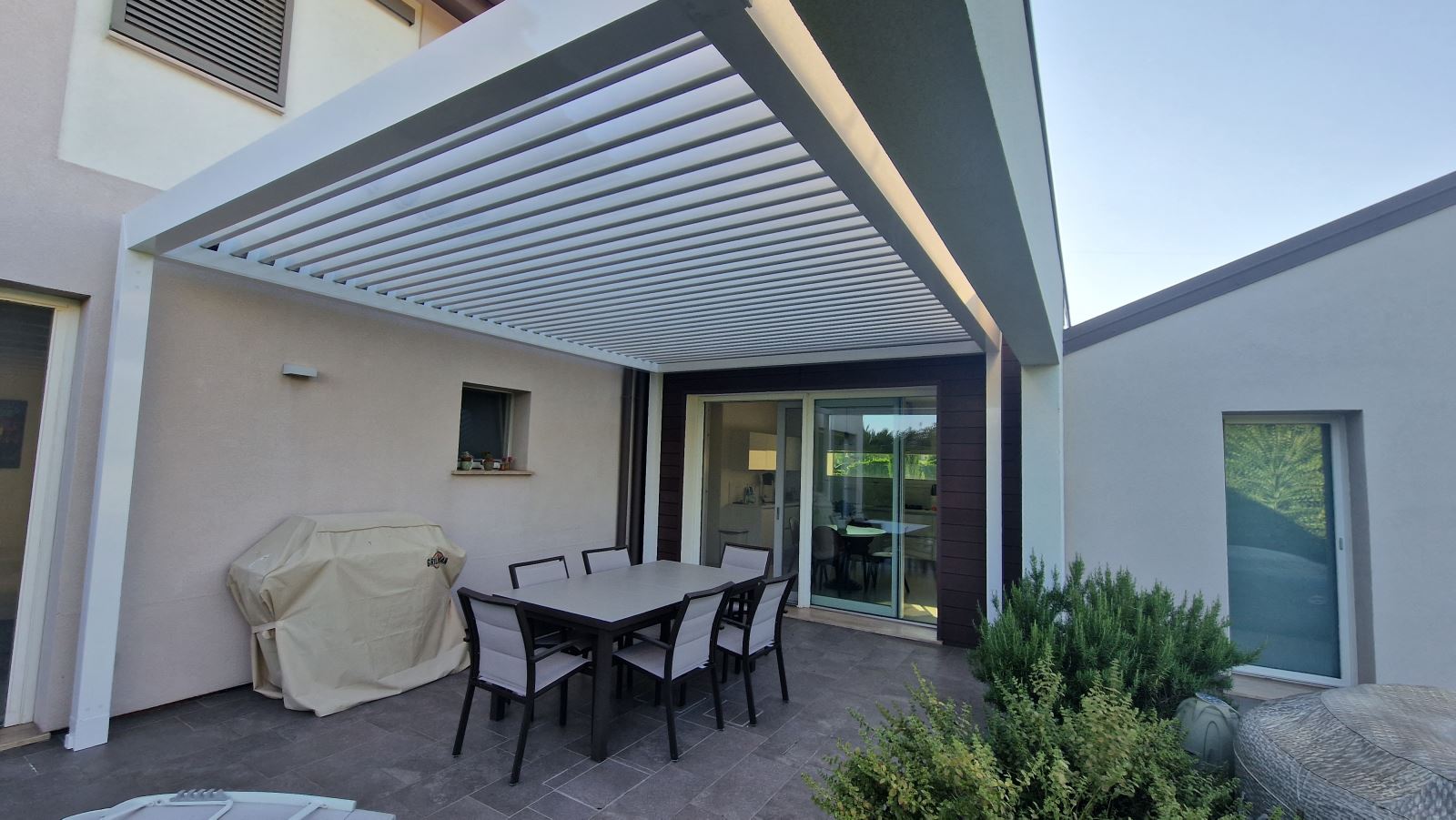 Realizzazione Pergola Kedry Plus a Rovigo (RO) - Tecnologie Protettive