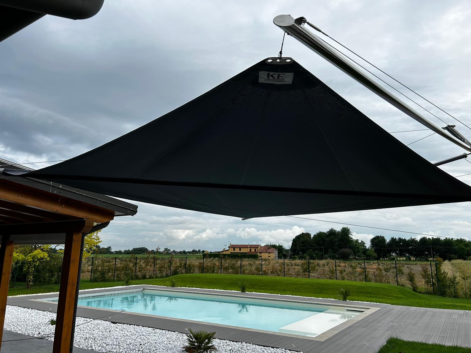 Realizzazione vela presso Villa Estense - Tecnologie Protettive